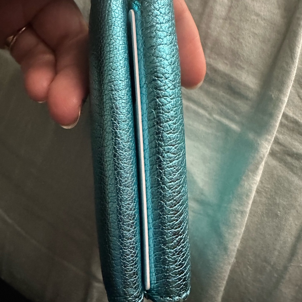 Compact Wallet - Picture 10 of 14